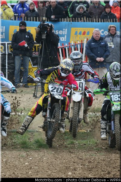 MOTO 