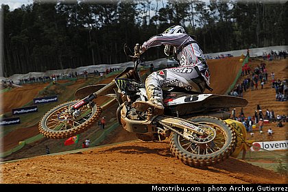 swanepoel_1_mx_portugal_2010.jpg