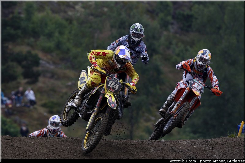mondial_mx_mx2_4_suede_2010