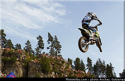 mondial_mx_boog_03_suede_2010.jpg