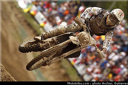 mondial_mx_auubin_8_loket_2010.jpg