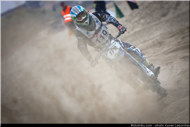 vergriette_003_beach_cross_berck_sur_mer_2011