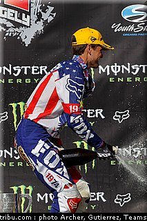 dungey_003_motocross_des_nations_st_jean_dangely_2011.JPG