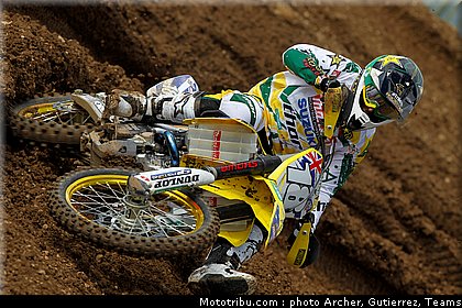 metcalfe_002_motocross_des_nations_st_jean_dangely_2011.JPG