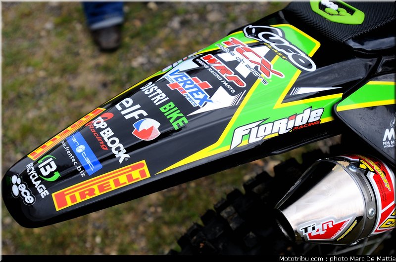 MOTO 