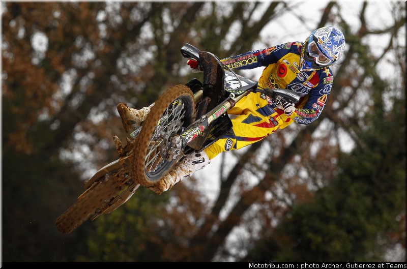 MOTO 