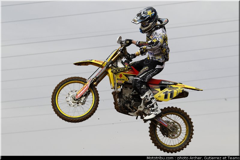 MOTO 