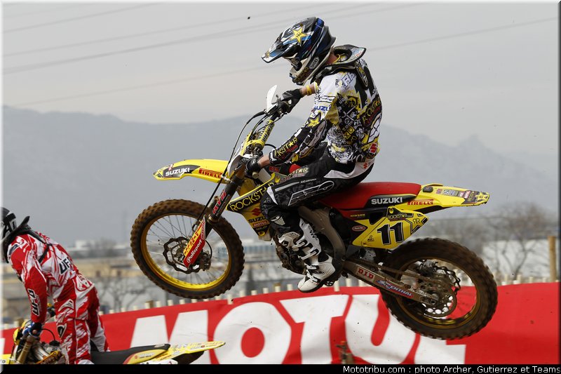 MOTO 