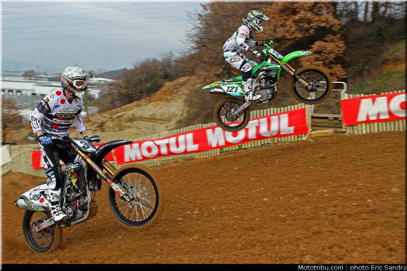 MOTO 