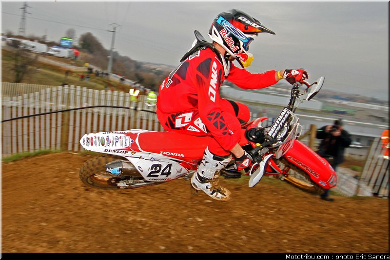 MOTO 
