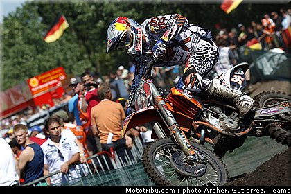 mx_2011_roczen_11_pays_bas_valkenswaard.jpg