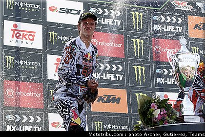 mx_2011_roczen_16_pays_bas_valkenswaard.jpg