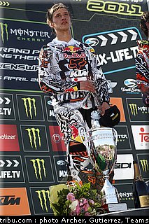 mx_2011_roczen_17_pays_bas_valkenswaard.jpg