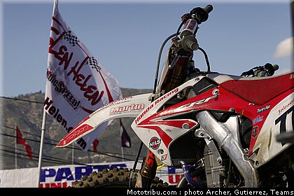 cross_usa_bobryshev_1_glen_helen_2011.jpg