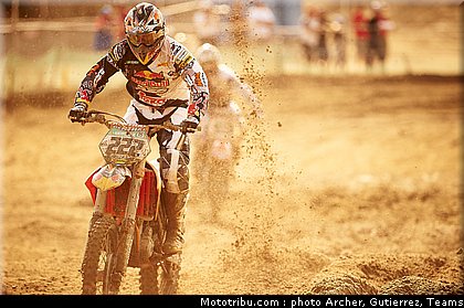 cross_usa_cairoli_13_glen_helen_2011.jpg