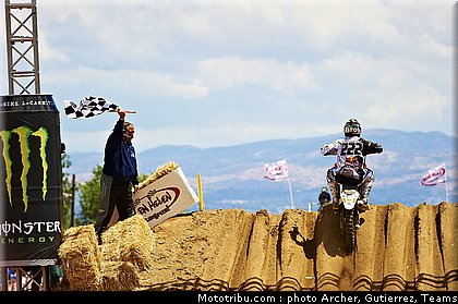 cross_usa_cairoli_28_glen_helen_2011.jpg