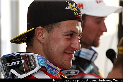 cross_usa_desalle_03_glen_helen_2011.JPG