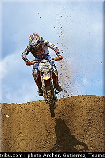 cross_usa_nagl_17_glen_helen_2011.jpg