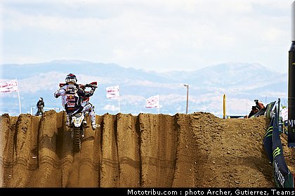 cross_usa_nagl_22_glen_helen_2011.jpg