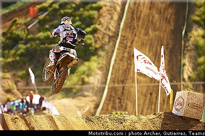 cross_usa_nagl_32_glen_helen_2011.jpg