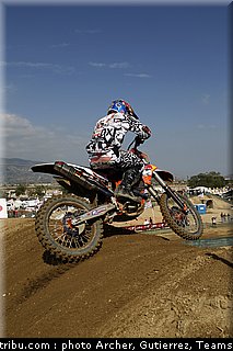cross_usa_roczen_01_glen_helen_2011.jpg