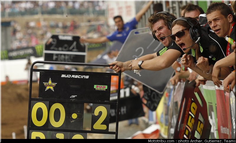 cross_bud_racing_1_france_st_jean_dangely_2011