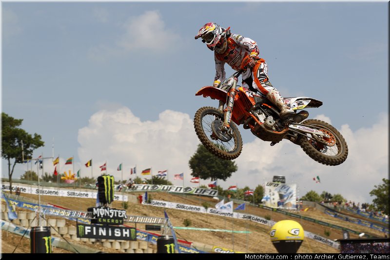 cross_nagl_08_france_st_jean_dangely_2011