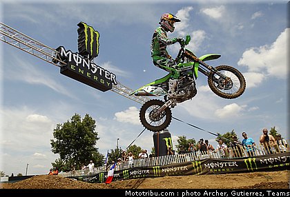 cross_barragan_1_france_st_jean_dangely_2011.jpg