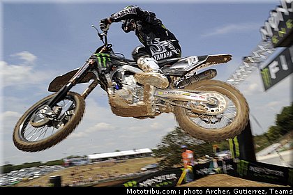 cross_boissiere_france_st_jean_dangely_2011.jpg