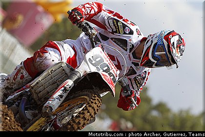 cross_goncalves_2_france_st_jean_dangely_2011.jpg