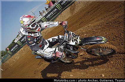 cross_guarnieri_5_france_st_jean_dangely_2011.jpg