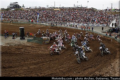 cross_mx1_08_france_st_jean_dangely_2011.jpg