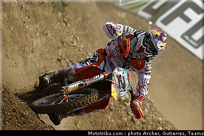 cross_nagl_01_france_st_jean_dangely_2011.jpg