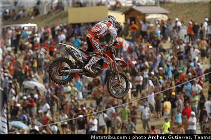 cross_nagl_05_france_st_jean_dangely_2011.jpg