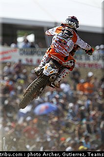 cross_nagl_14_france_st_jean_dangely_2011.jpg