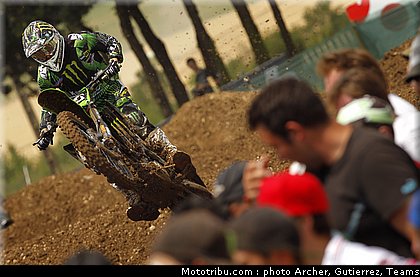 cross_searle_05_france_st_jean_dangely_2011.jpg