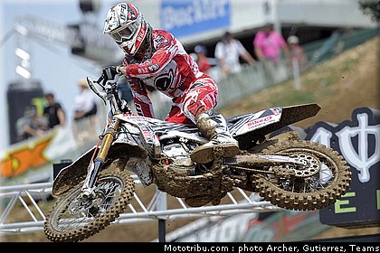 cross_tonus_france_st_jean_dangely_2011.jpg