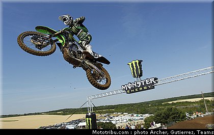 cross_townley_3_france_st_jean_dangely_2011.jpg