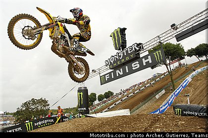 cross_zecchina_13_france_st_jean_dangely_2011.JPG