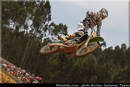 cross_boog_1_portugal_agueda_2011.jpg