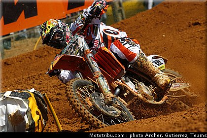 cross_cairoli_02_portugal_agueda_2011.jpg
