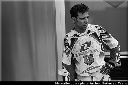 cross_goncalves_2_portugal_agueda_2011.jpg