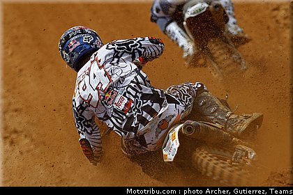 cross_roczen_1_portugal_agueda_2011.jpg