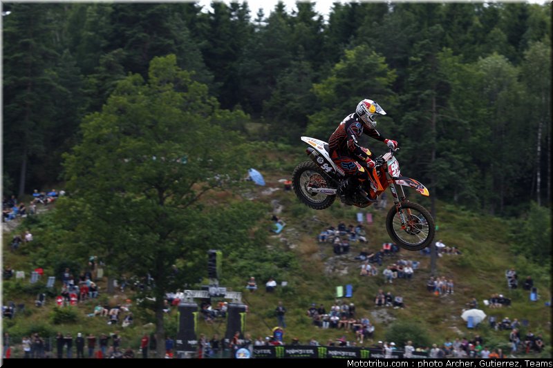 cross_roczen_03_suede_uddevalla_2011