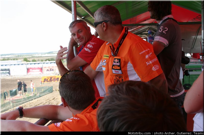 cross_red_bull_teka_ktm_factory_001_allemagne_teutschenthal_2011