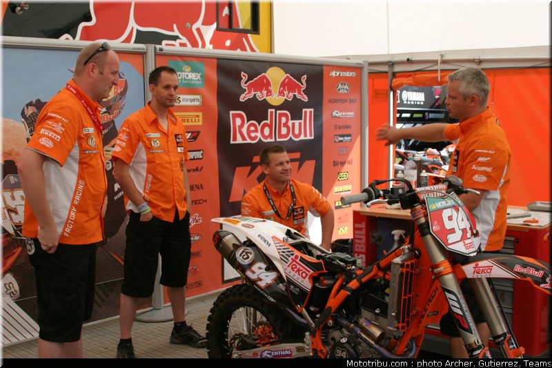 cross_red_bull_teka_ktm_factory_012_allemagne_teutschenthal_2011