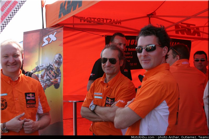 cross_red_bull_teka_ktm_factory_013_allemagne_teutschenthal_2011