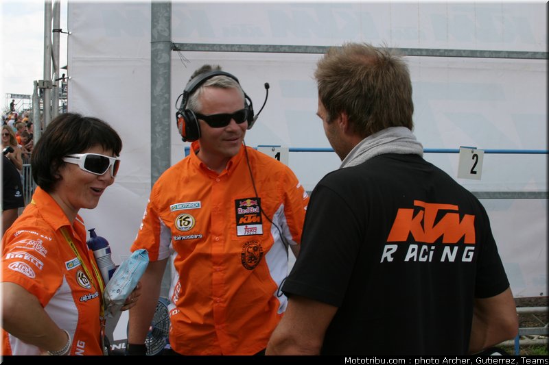 cross_red_bull_teka_ktm_factory_014_allemagne_teutschenthal_2011