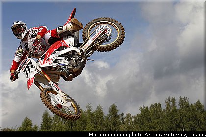 cross_bobryshev_006_lettonie_kegums_2011.jpg