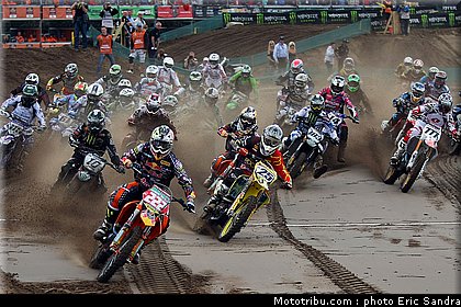 mondial_cross_mx1_01_limbourg_lommel_2011.jpg